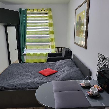 Apartamenty GALERIA PÓŁNOCNA Varsóvia Exterior foto