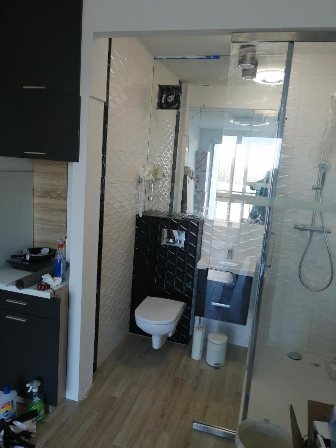 Apartamenty GALERIA PÓŁNOCNA Varsóvia Exterior foto